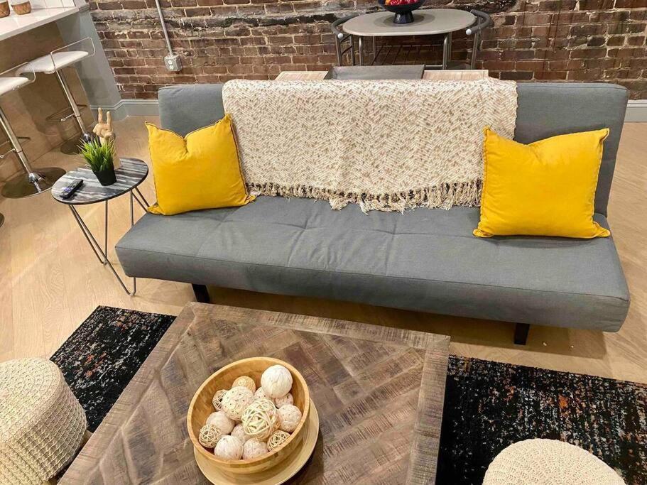 Trendy Condo! Close To Everthing Downtown Birmingham Eksteriør billede